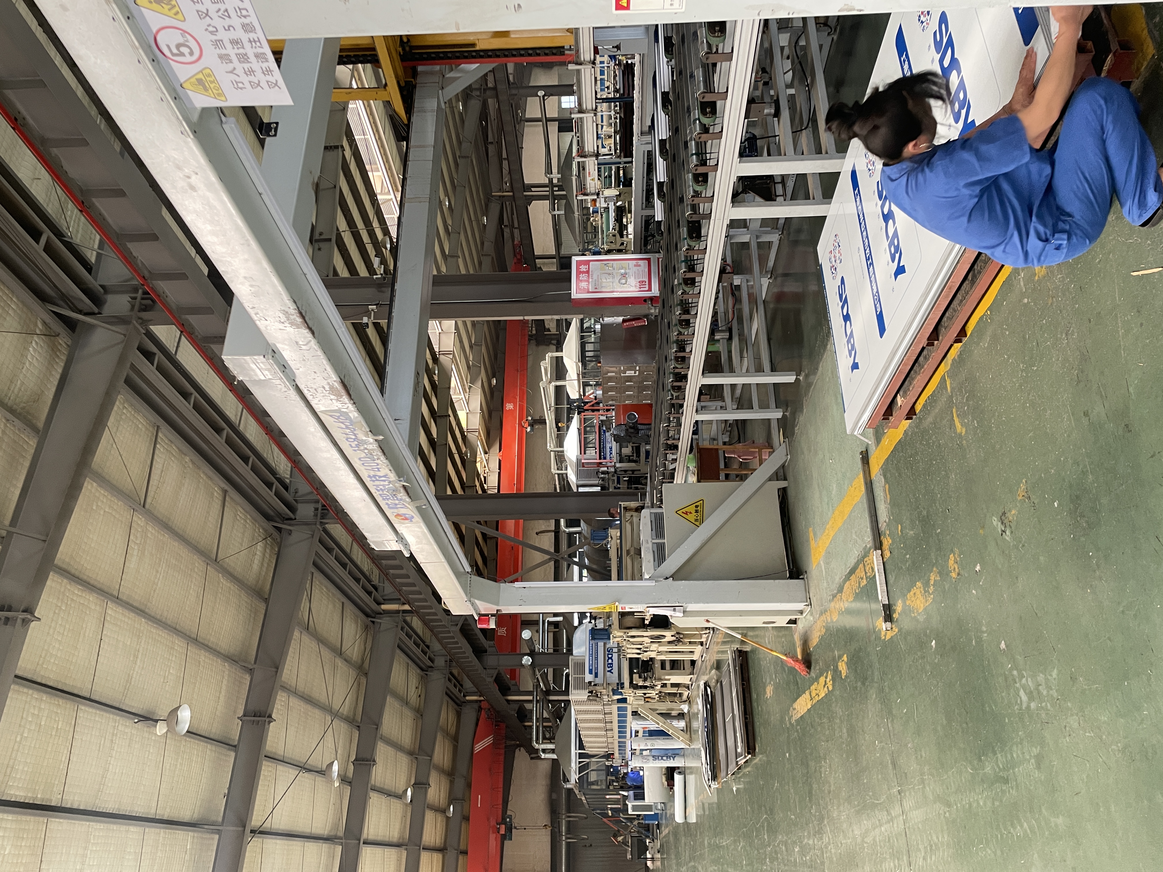 如何识破铝塑板厂家是否在偷工减料